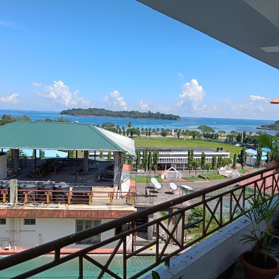 Homestay Blue Bridge Homes *